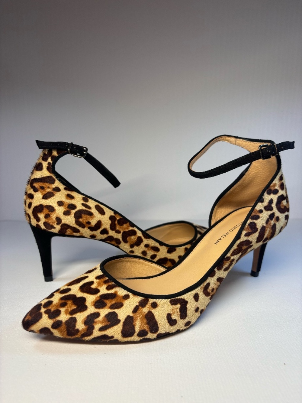 Antonio Melani Leopard Print Calf Hair Ankle Strap Heels S 8.5 Pointed Toe Pumps - Picture 2 of 13